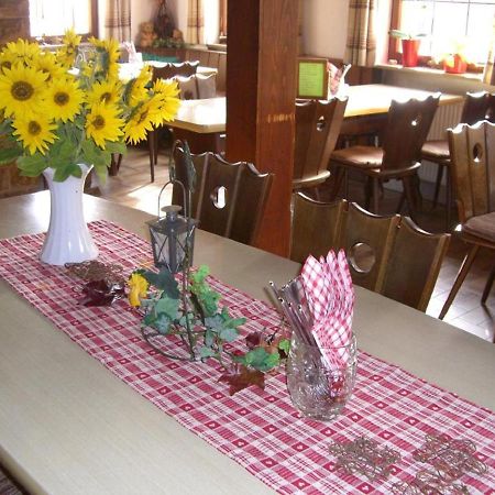 Gasthaus Zum Baeren Gaestehaus Wittighausen Luaran gambar